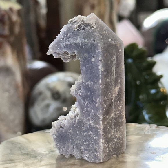 Grape Agate 4 Sided Crystal Point With One Side Raw Stone! - Picture 6 of 6